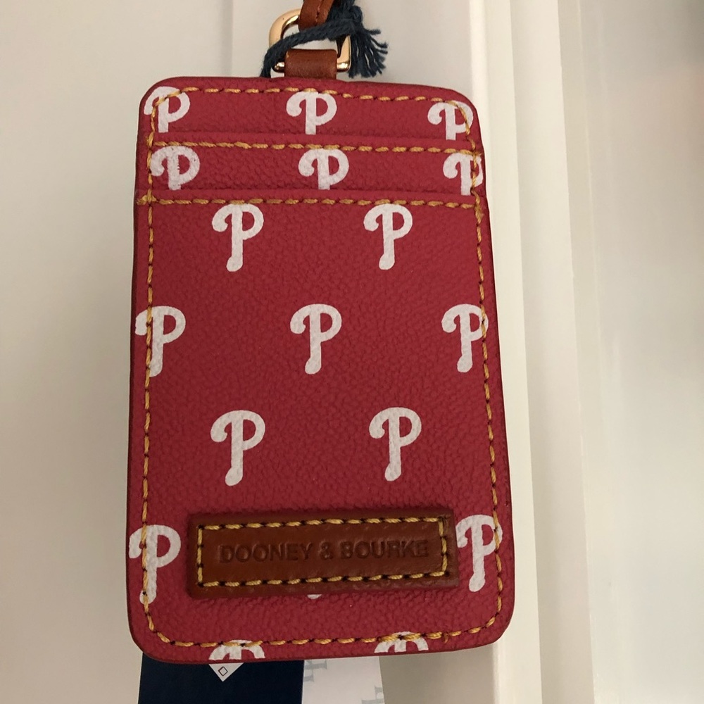 Dooney & Bourke
